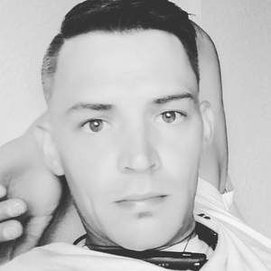 Meet your Posher, Nic